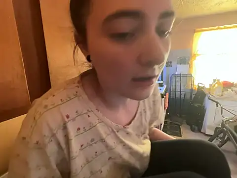 Snowbunnycake_131 - Pink/blue dildo in pussy group show 60tk