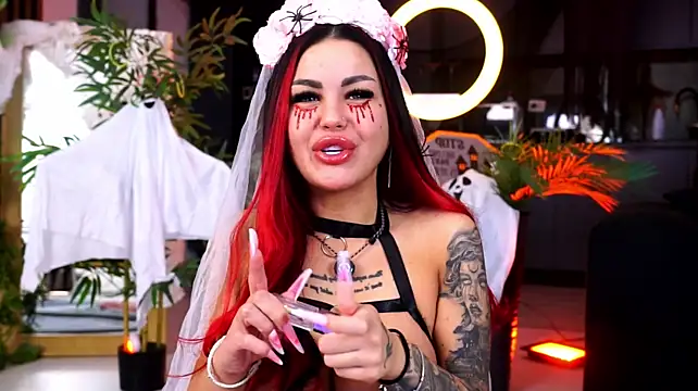 NaomyFlame - pussy fingers? video for last tipper
