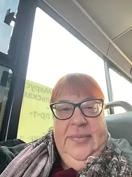 Klio5678 - cum in mouth