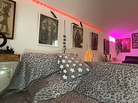 U_prolazu - Suck dildo