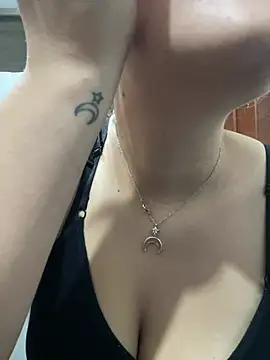 Miia_Sw - REMOVE SHORT🥵🔥
