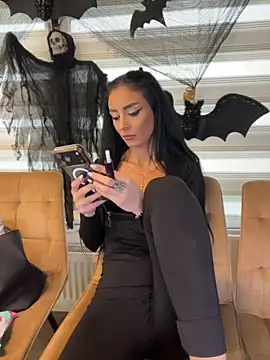 FeetVibe - Panties tease