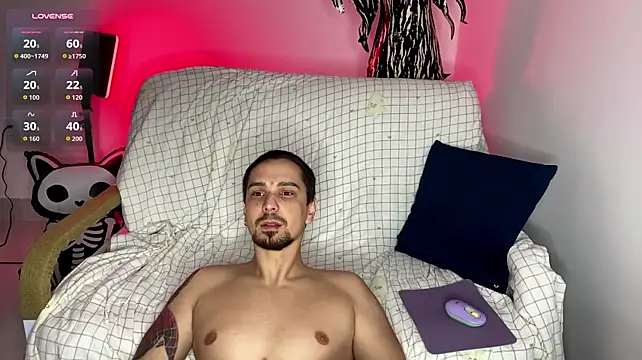 INSOMNIA_strip - cum show+ video for last tip