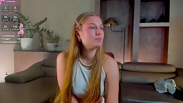 RuthHoch - doggy show and spank my ass