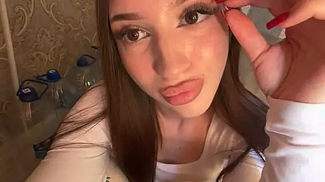 Gashishzz - hot kiss on camera