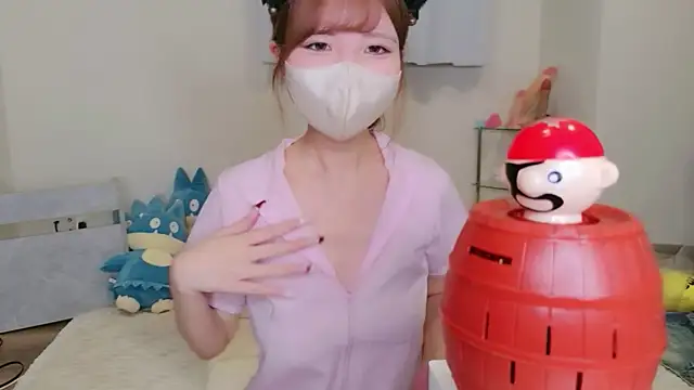 Rico_rico_ - 黒ひげ危機一発🤍ルールはアナウンス見てね🥺最後の罰ゲームがやばすぎて…