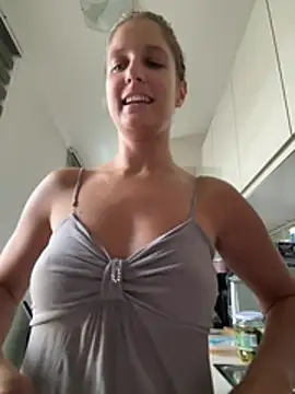 Jennifer11772 - Squirt+video for you