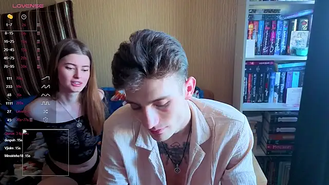 EmiliaCouple - blow job