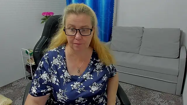 Frau_Marta - surprise