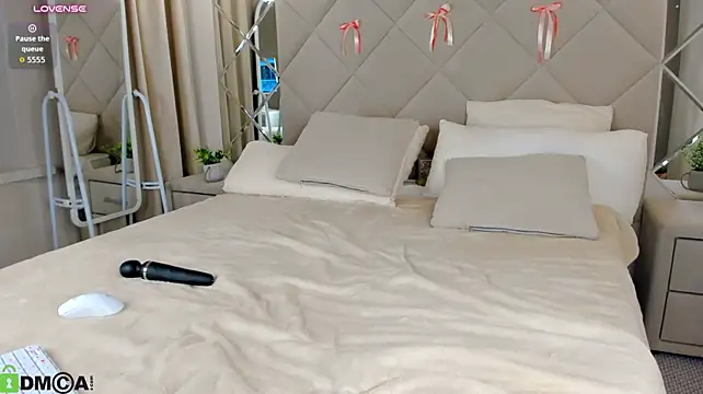 Anneta_Hart - Massage tits