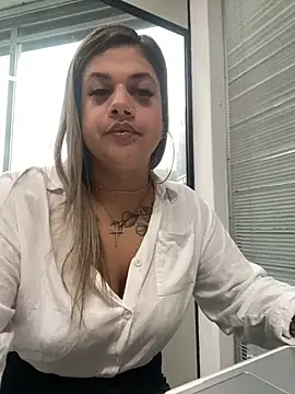 Kahreal - TIRAR CALCINHA NO SERVIÇO