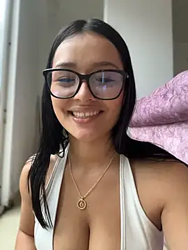 Lola_sweeet18 - Great blowjob in secrety