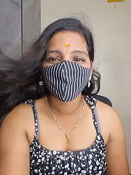 Tamil_Lovely_Cindrellaa - boobs show 5 minutes 😋😍🤤🥵