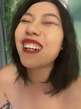 Eliza-E - 全裸5分钟