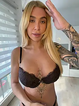 Inked_Angel1 - Analplug ass slap