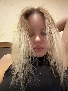 AshleyMur - naked show