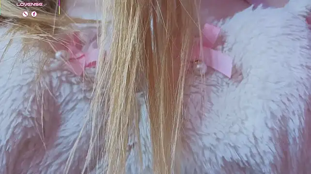 Elis_Fox - OILY BOOBIES <3