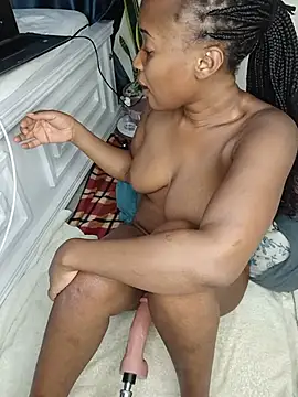 Curvy_bossetassy - POUND MY PUSSY MAKE ME SQUIRT FOUNTAIN
