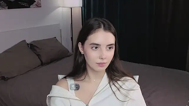 JuliDahill