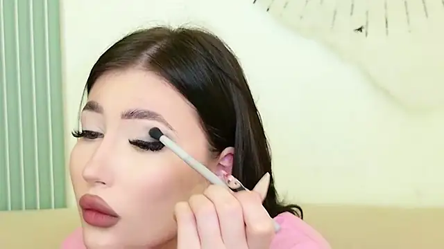 EmmaLawrens - very deep throat 23cm