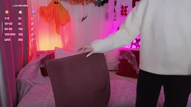 MaxinCarroll - toy control 1 min