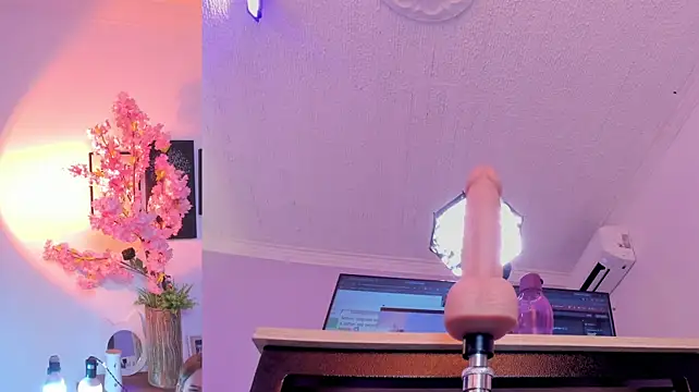 Siouxsie_cenobite - (∩^o^)⊃━☆ Naked + squirt (2 min control)