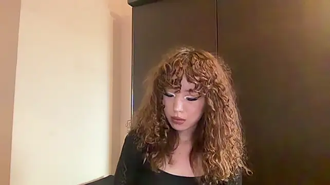 KamalaCoit - Get a hot video🫦