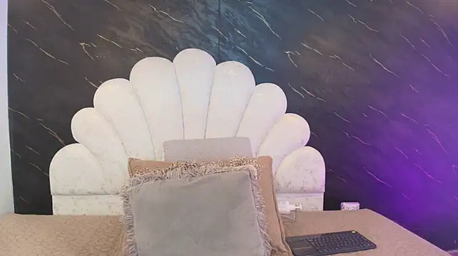 _MiaBrown_ - control 5 min + squirt