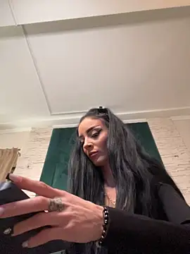 FeetVibe - Panties tease