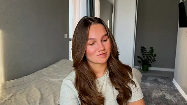 Secretnaya_girl - Saxy teasing with my ass