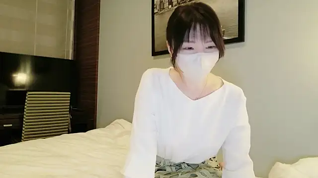 Maimai125 - ブラウス脱ぎ脱ぎして…❤︎人生初のサルートでM字❤︎45s