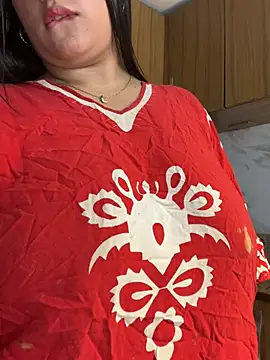 Kalpanaaishaa - to take off one's shirt