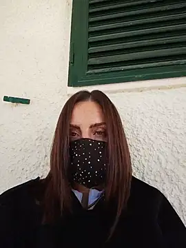 Akemi_rossi - Body sexy outdoor
