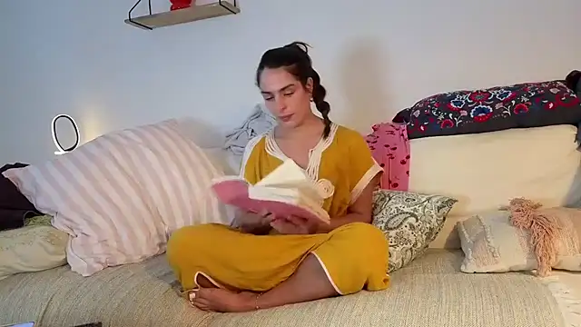 Camii2244 - feet tease