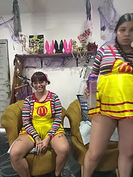 Brutal_FullUrgia69 - 1 finger inside ass really horny