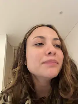 Megan_Rodrigo - Squirt