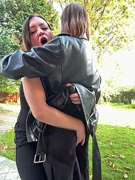 CherryBombs- - SQUIRT 1 GIRL + CONTROL 2 MINUTES