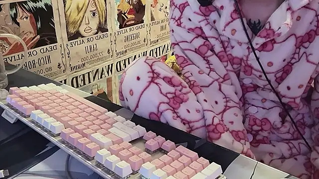 SNAKEgirlQAQ - 大家不要刷币 没有表演