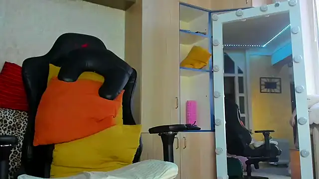 VeronikaDream - flash pussy