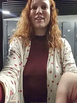 Exhibitionsplit - MAKE me CUM RUNNING ♤SQUIRT