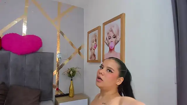 Caroliine_Torres - Fingers in the pussy