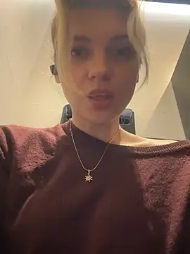 ValenciaShock - LAST CUM SHOW IN THIS MONTH