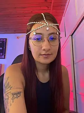 Valentinaa_amado - full naked+big squirt😈👄