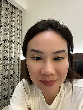 Yioyio-666 - jj抽插1分钟，最后完成任务可得小粉控制1分钟