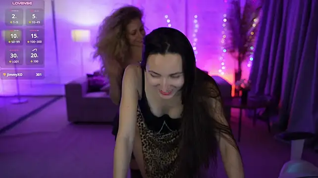 Mary054_Sweet - lesbian kiss