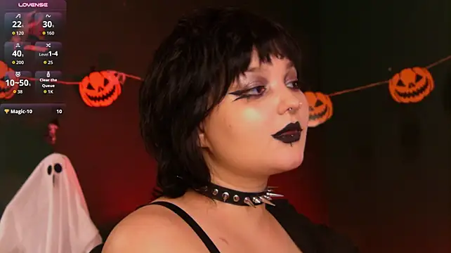 VixenDom - spank myself w belt 20 times