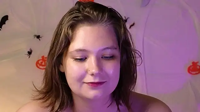 Djennapalm - blowjob or titsfuck? or both?