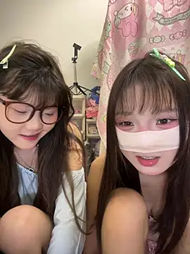 QIQI-QIQI-01 - 排卵期小母狗 想被哥哥操