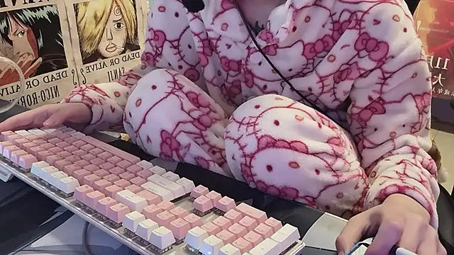 SNAKEgirlQAQ - 大家不要刷币 没有表演