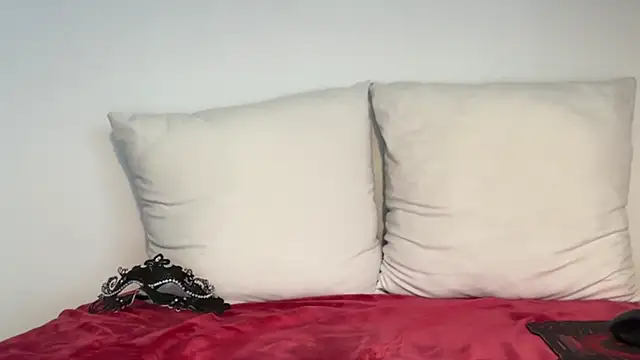 Youandme_x_x - Succhio dildo di fronte alla cam